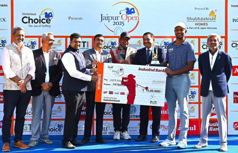 Ahlawat storms from five back to win Jaipur Open with second 62
